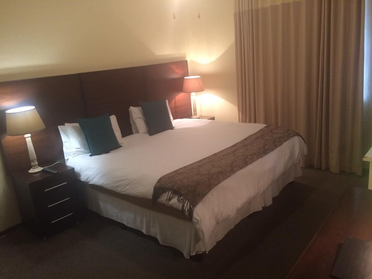 The Bedford View Guest House Germiston Exterior foto