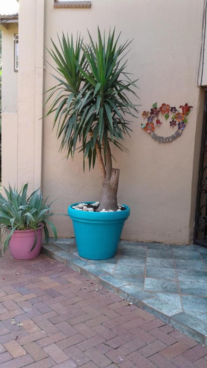 The Bedford View Guest House Germiston Exterior foto